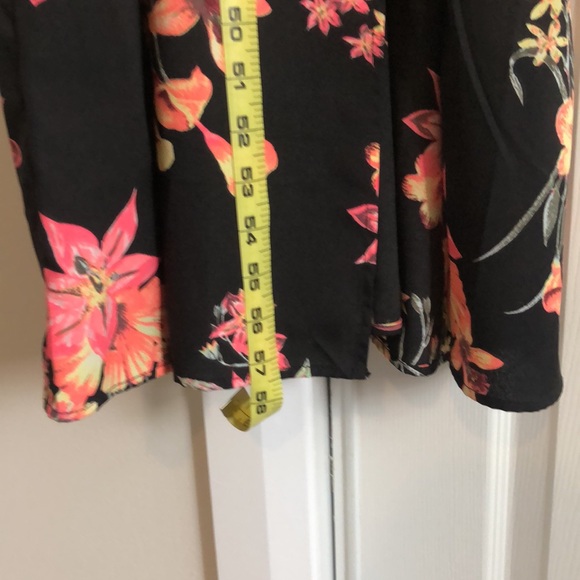 Floral Maxi Dress - Picture 5 of 8